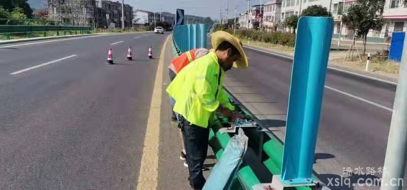 安全刻不容缓，直击路桥一线施工人员抢修身影