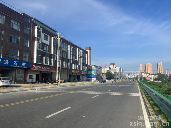 【“最后一道工序”项目冲刺】S201河东街段改造工程“加速度”，如期完成目标任务